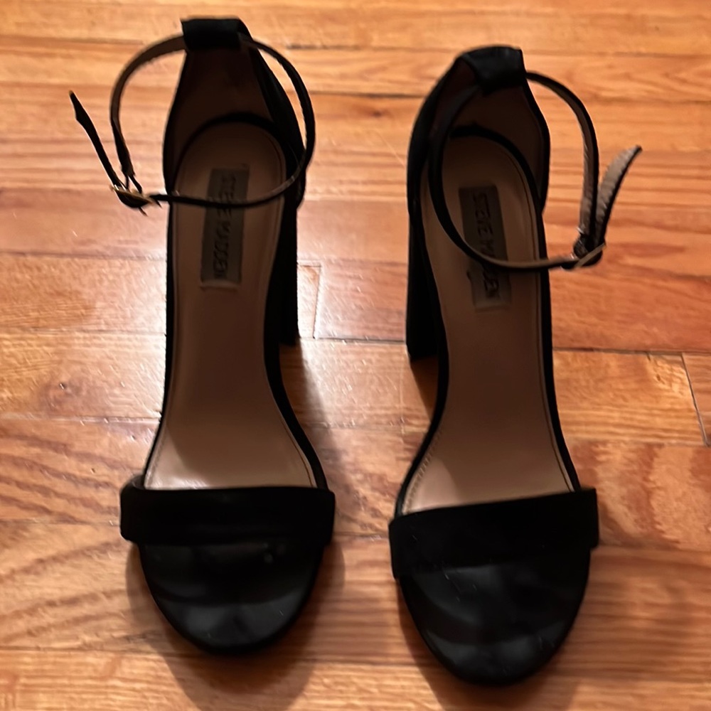STEVE MADDEN CARRSON BLACK SUEDE SANDALS